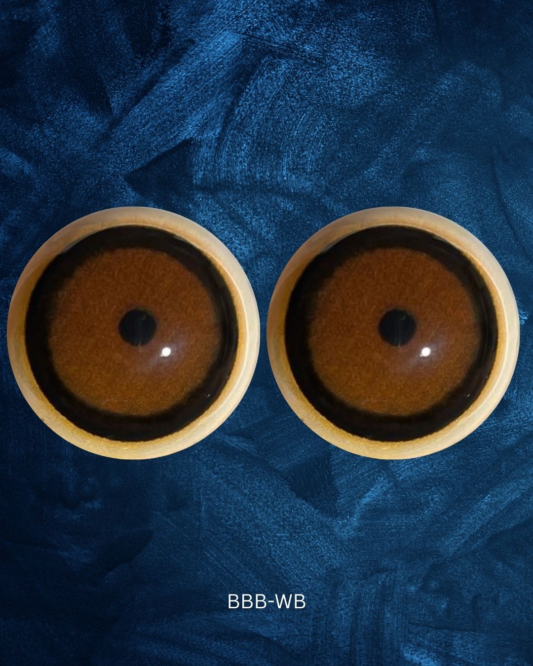 Bear Eye - Round Pupil with brown Iris (BBB)