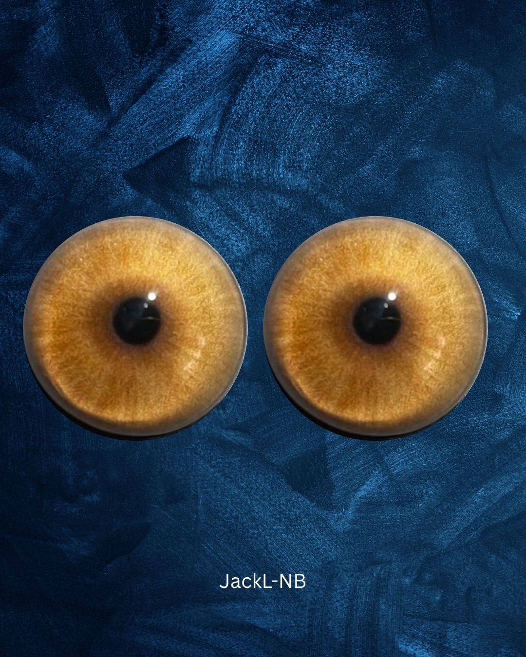 Jackal Eye - Round pupil with orange brown Iris (JackL)