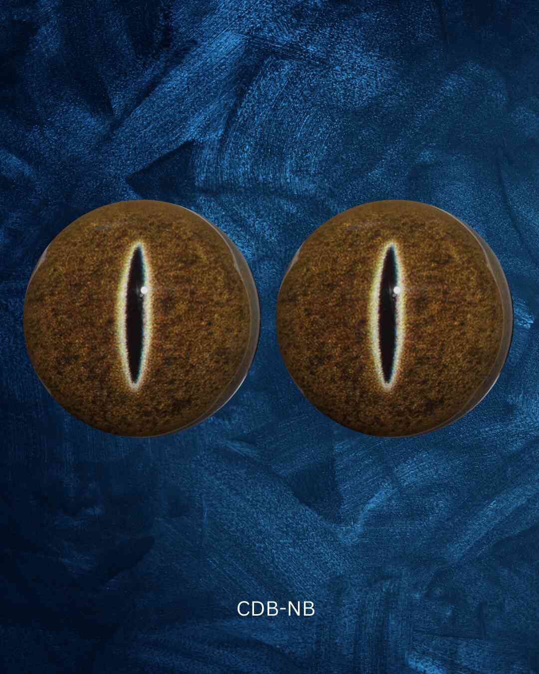 Crocodile Eye - Slit Pupil with Brown Iris and black spots (CDB)