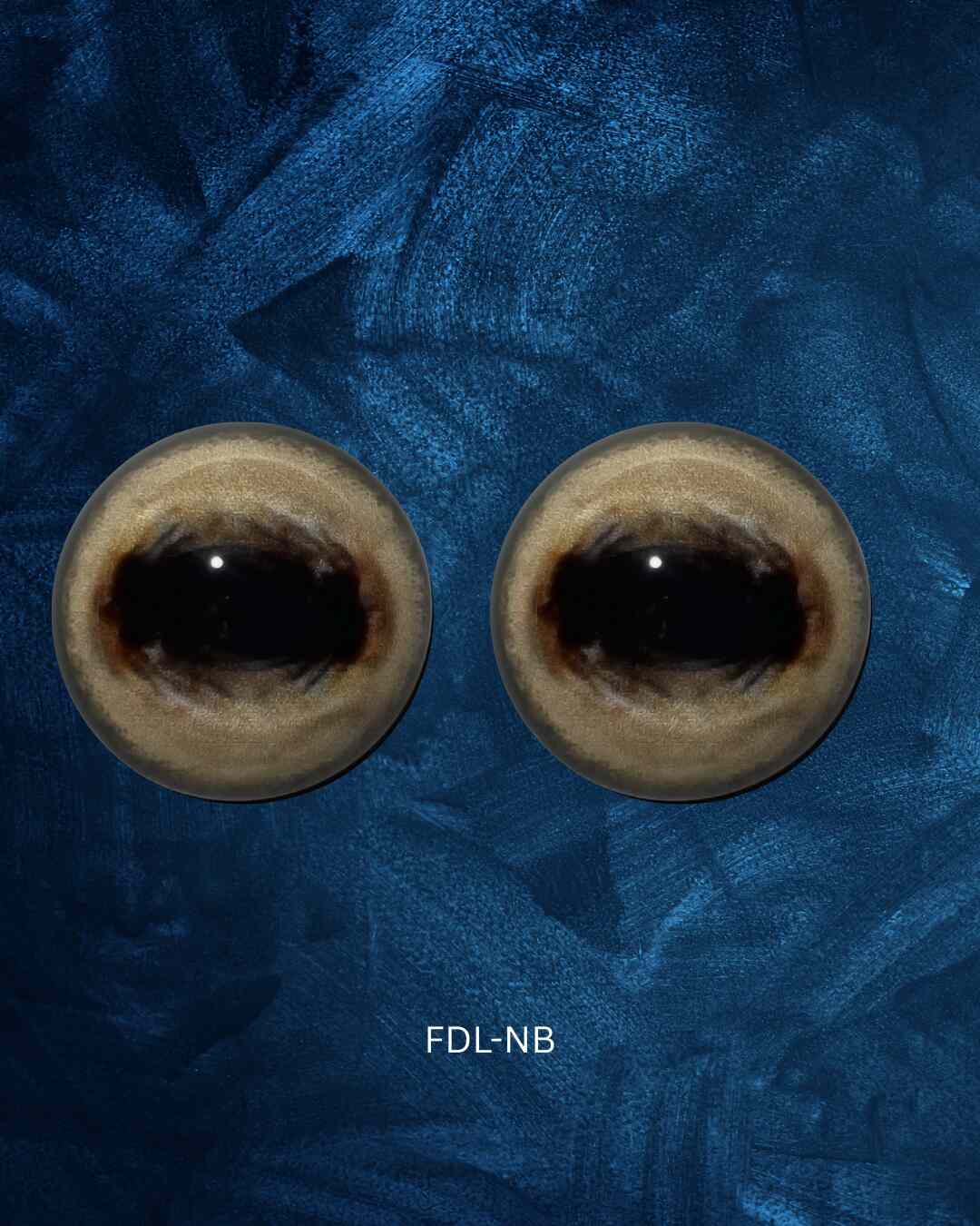 Blue Wildebeest - Oval Pupil with creamy light brown Iris (FDL)