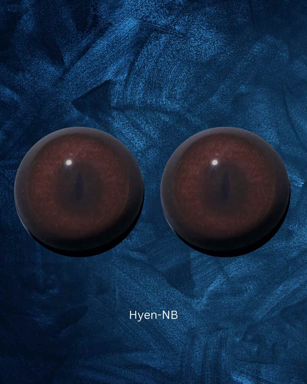 Hyena Eye - Small vertical slit pupil with medium brown iris (Hyen)