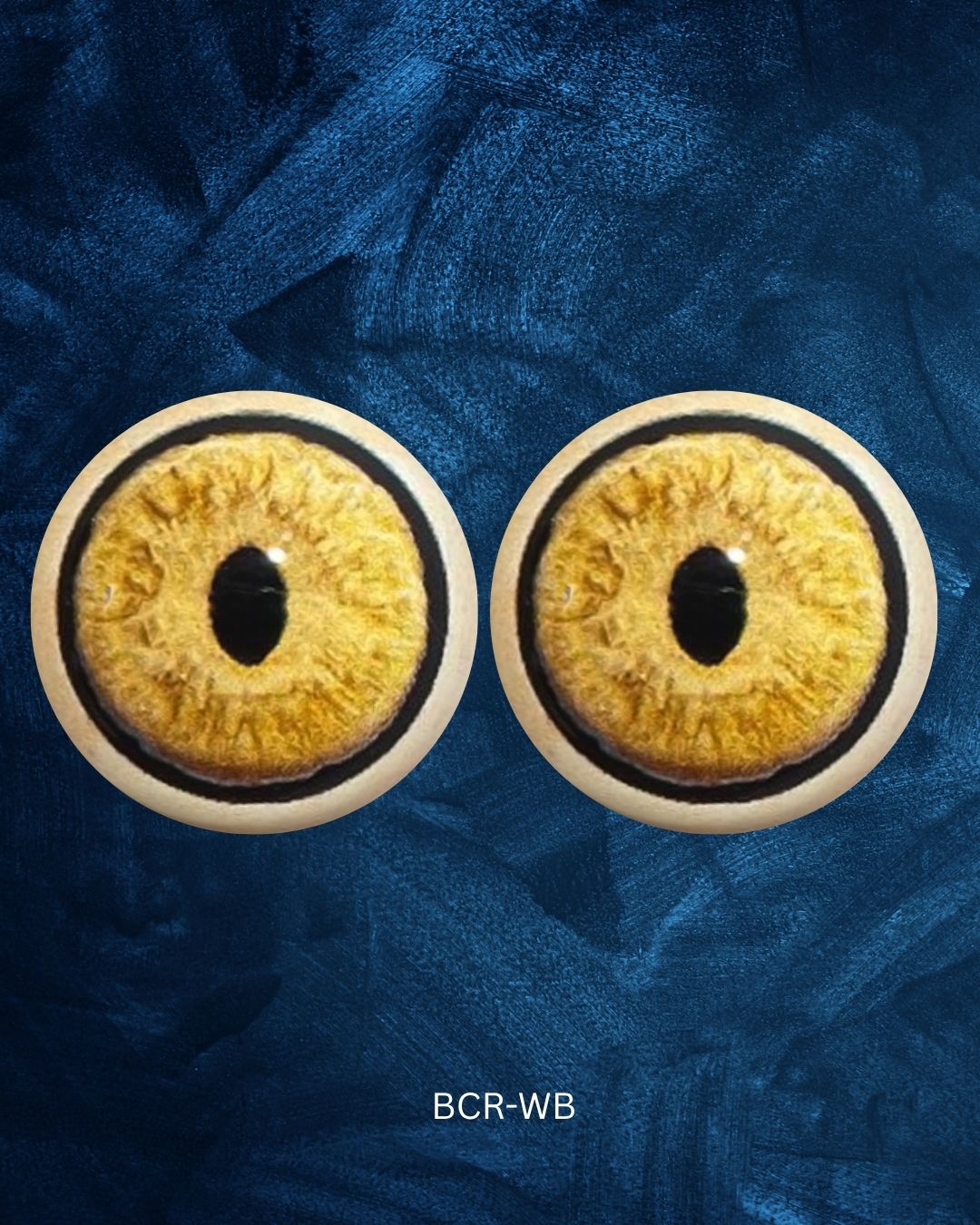 Bobcat Eye - Slit pupil with yellow iris and natural structure (BCR)