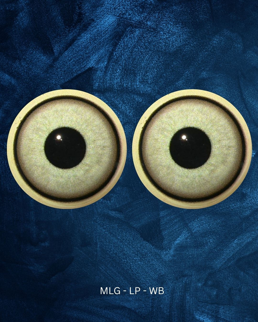 Mountain Lion Eye - Large pupil with light grey to green Iris (MLG-LP)